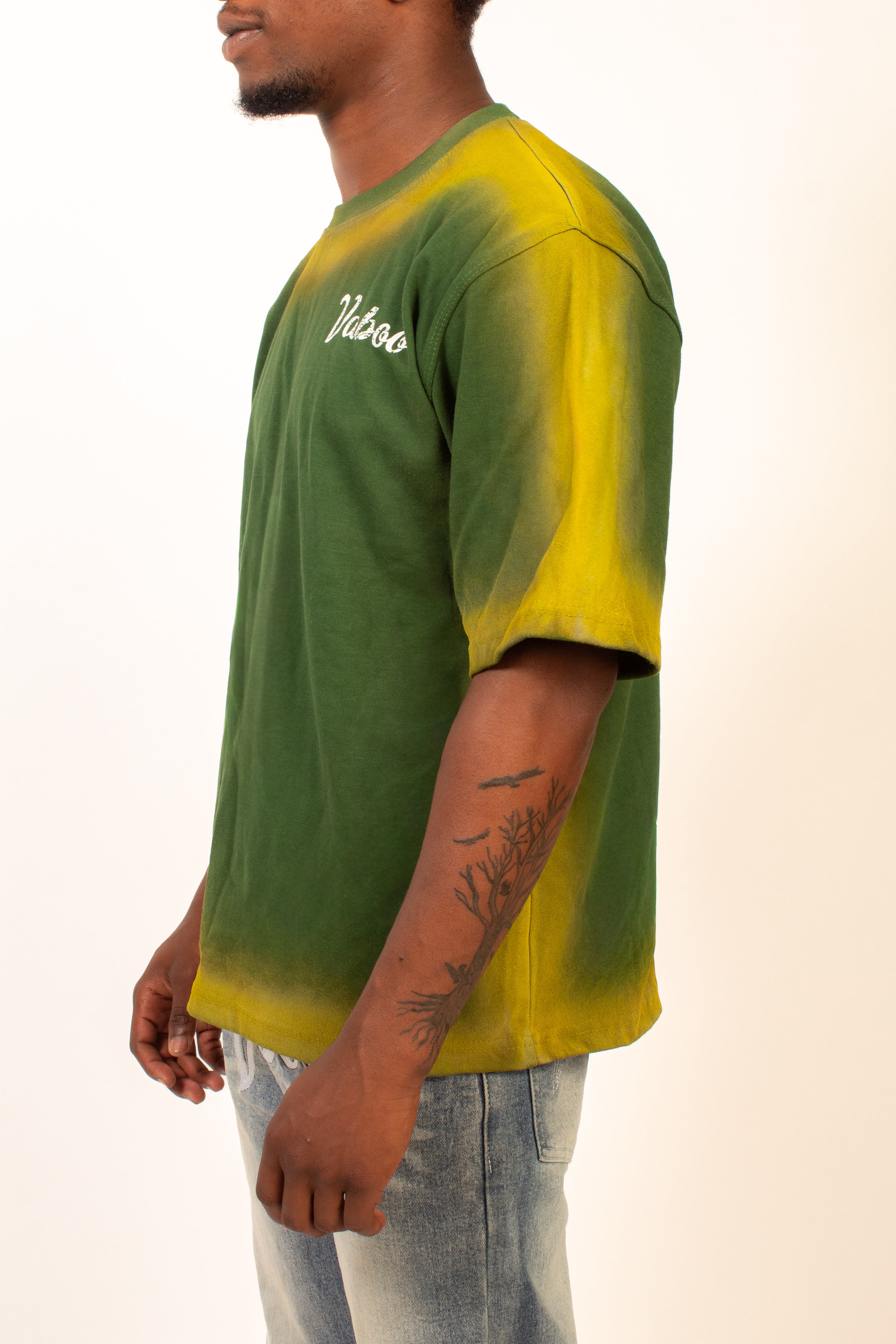 Outline Tee